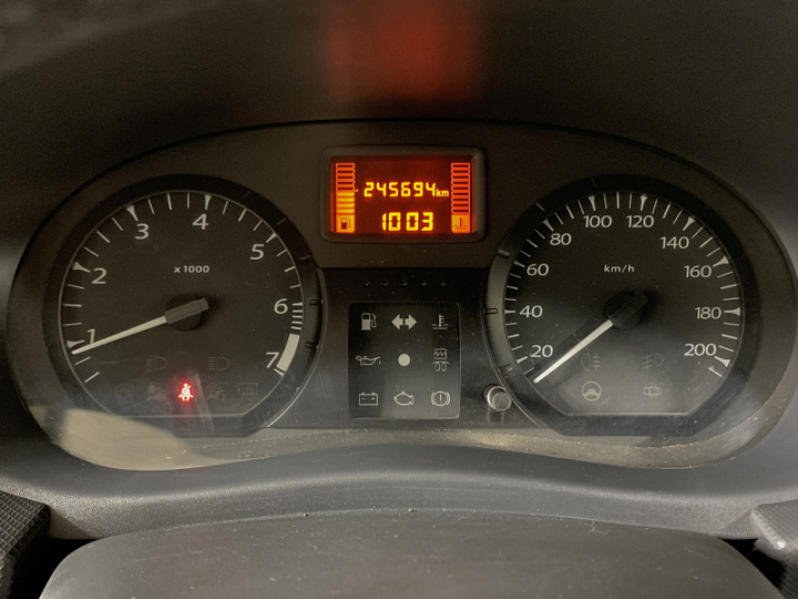 LADA (ВАЗ) Largus 1.6, 2018 года, Механика, Белый