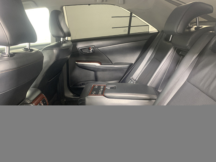 TOYOTA Camry 3.5, 2012 года, Автоматическая, Серебристый