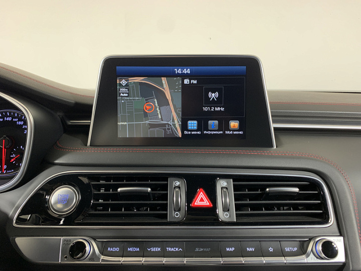 GENESIS G70 2, 2018 года, Автоматическая, КРАСНЫЙ