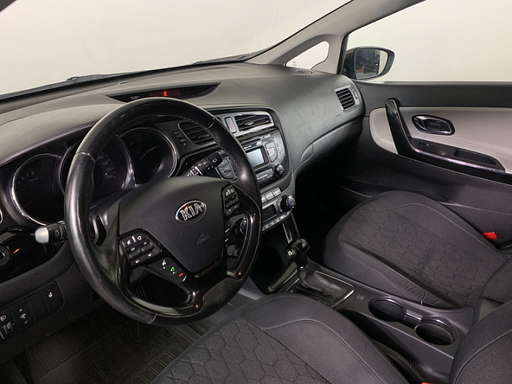 KIA Ceed 1.6, 2013 года, Автоматическая, КОРИЧНЕВЫЙ
