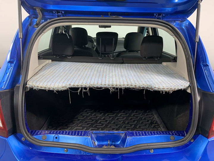 RENAULT Sandero 1.6, 2018 года, Автоматическая, Светло-синий