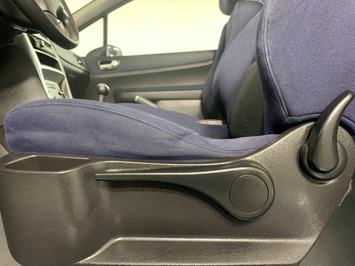PEUGEOT 307 1.4, 2004 года, Механика, СИНИЙ