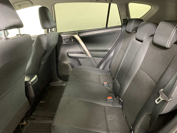 Toyota RAV4 2, 2018 года, Вариатор, Серо-коричневый