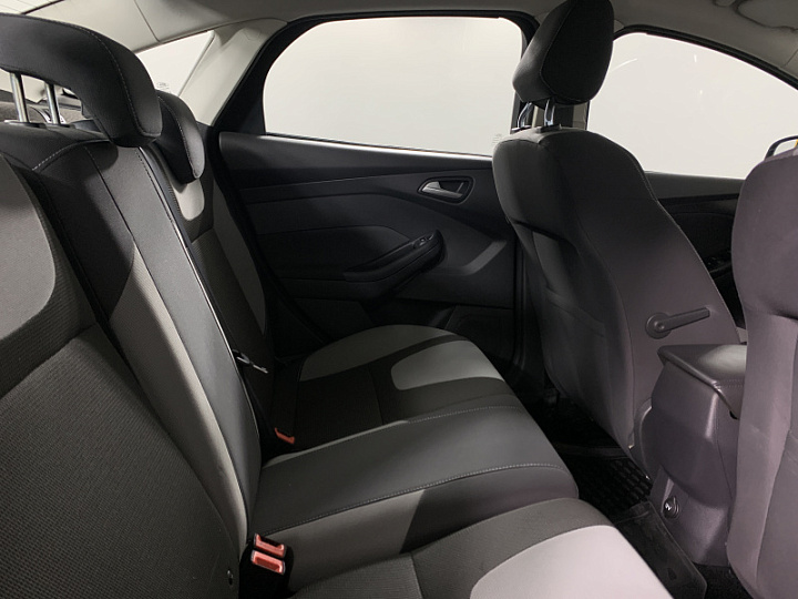 FORD Focus 1.6, 2013 года, Робот, ЧЕРНЫЙ