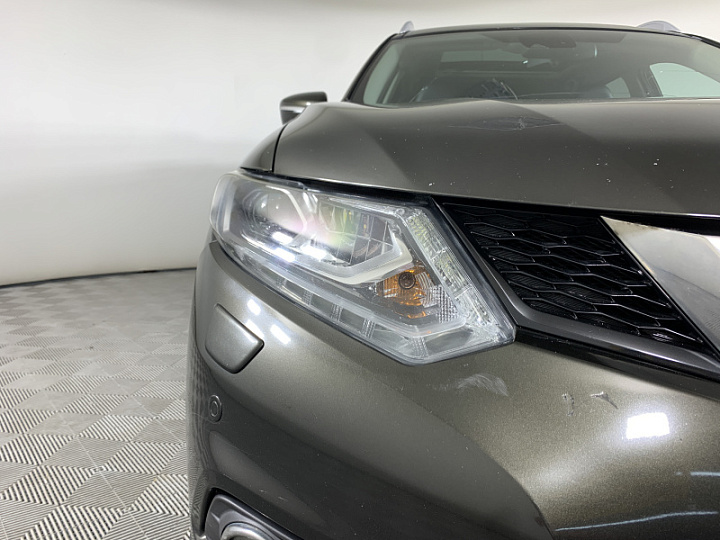 NISSAN X-Trail 2.5, 2016 года, Вариатор, ОЛИВКОВЫЙ