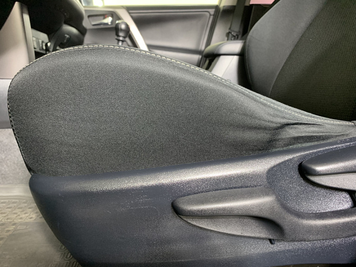 TOYOTA RAV4 2, 2016 года, Механика, Бронзовый
