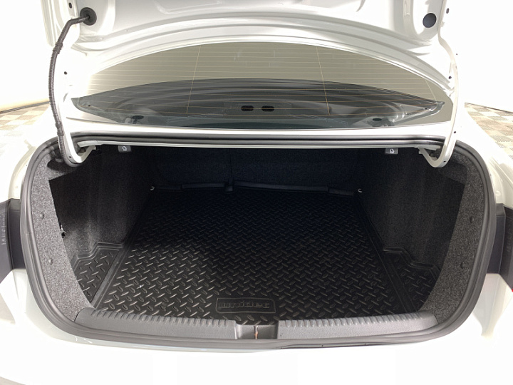 VOLKSWAGEN Jetta 1.4, 2018 года, Робот, БЕЛЫЙ