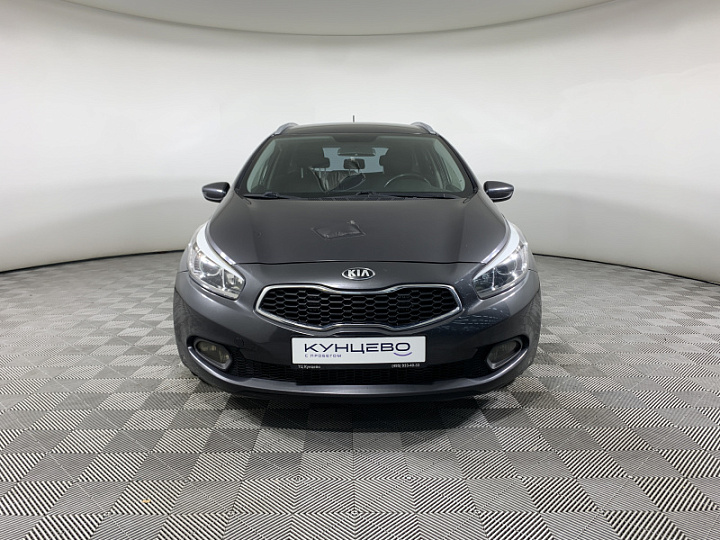 KIA Ceed 1.6, 2015 года, Механика, СЕРЫЙ