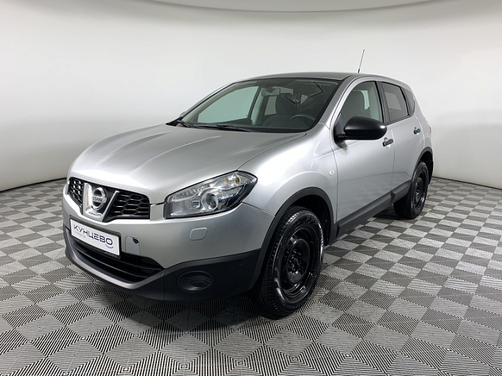 NISSAN Qashqai 1.6, 2013 года, Вариатор, Серебристый