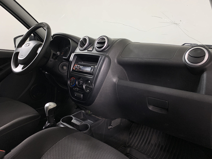 Lada Granta 1.6, 2014 года, Механика, Серебристый