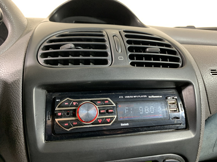 PEUGEOT 206 1.4, 2002 года, Автоматическая, ЗЕЛЕНЫЙ