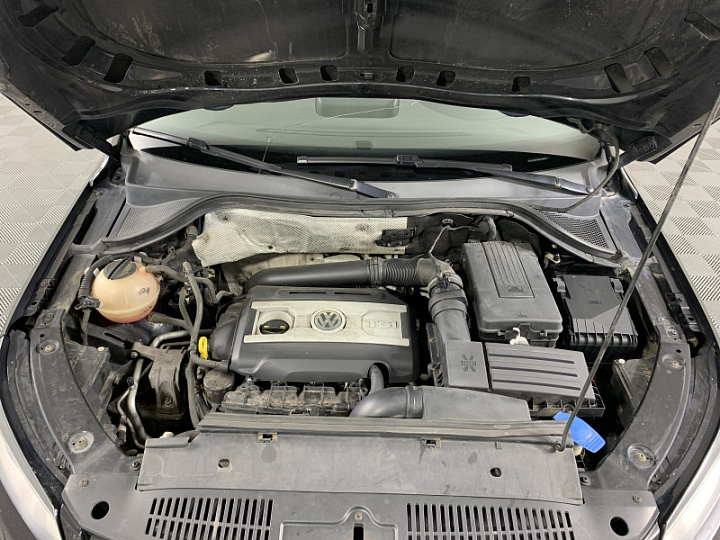 VOLKSWAGEN Tiguan 2, 2013 года, Автоматическая, ЧЕРНЫЙ