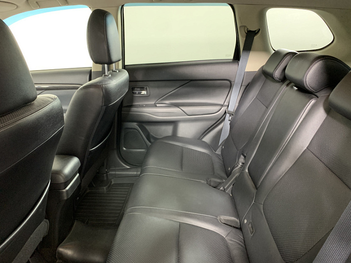 MITSUBISHI Outlander 2, 2016 года, Вариатор, ЧЕРНЫЙ