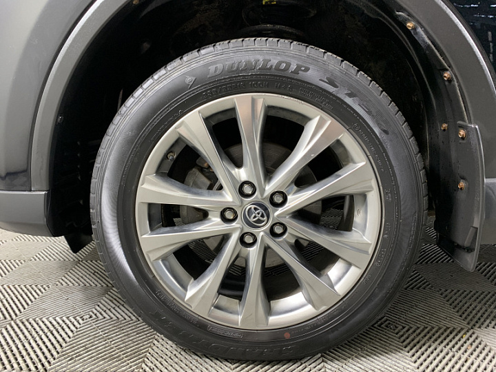 Toyota RAV4 2.5, 2017 года, Автоматическая, Черный