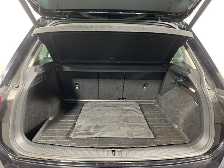 VOLKSWAGEN Tiguan 1.4, 2019 года, Робот, ЧЕРНЫЙ