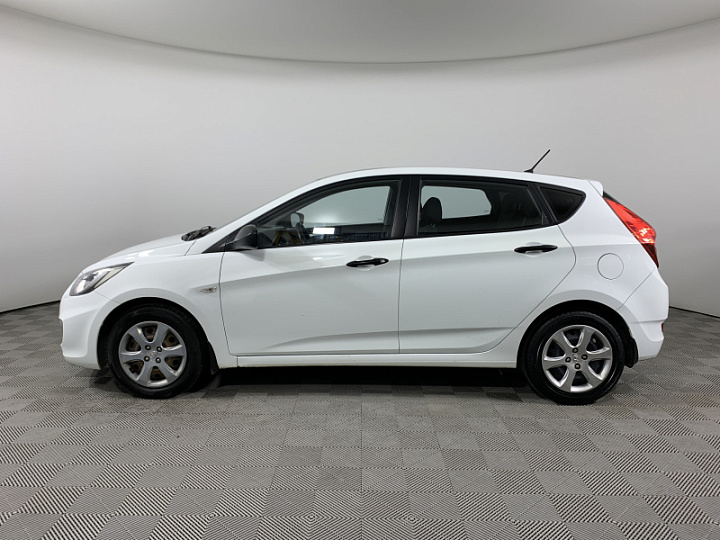 HYUNDAI Solaris 1.4, 2014 года, Автоматическая, БЕЛЫЙ