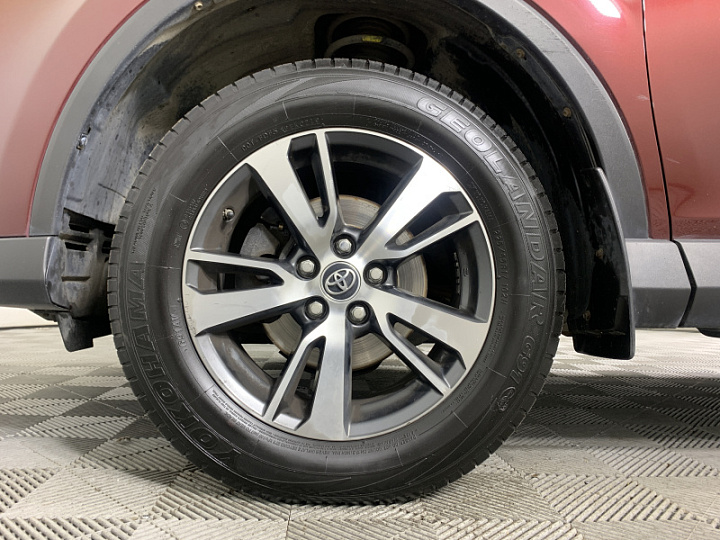 TOYOTA RAV4 2.2, 2019 года, Вариатор, ТЕМНО-БОРДОВЫЙ