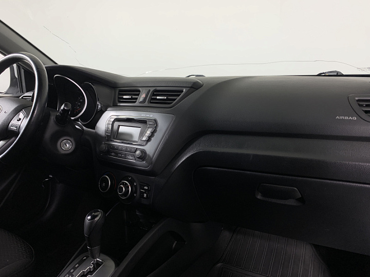 KIA Rio 1.6, 2014 года, Автоматическая, БЕЛЫЙ