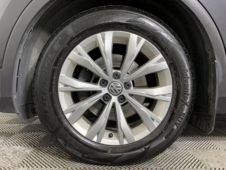 VOLKSWAGEN Tiguan 1.4, 2019 года, Робот, ЧЕРНЫЙ