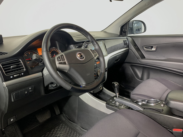 SsangYong Actyon 2, 2012 года, Автоматическая, СЕРЫЙ