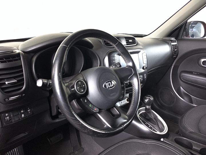 KIA Soul 1.6, 2017 года, Автоматическая, КРАСНЫЙ