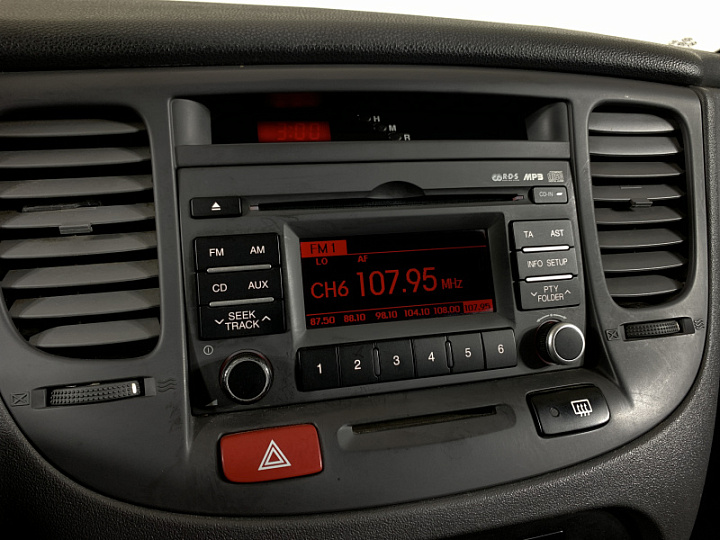 KIA Rio 1.4, 2010 года, Механика, ОРАНЖЕВЫЙ