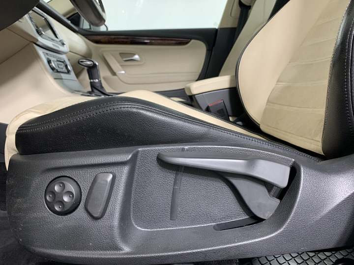 VOLKSWAGEN Passat CC 1.8, 2010 года, Робот, БЕЛЫЙ