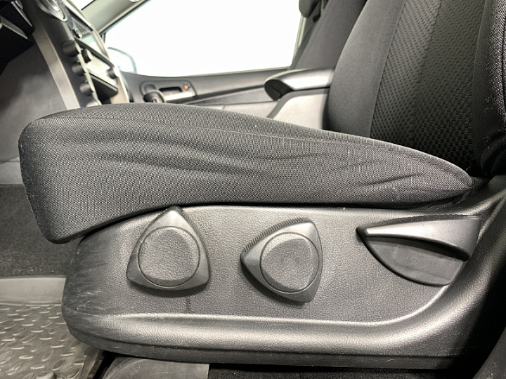 SSANGYONG Kyron 2.3, 2012 года, Автоматическая, Серебристый