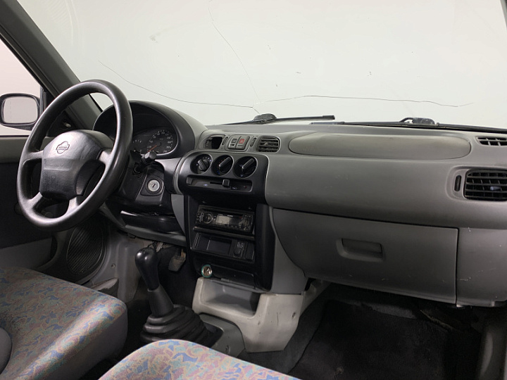 NISSAN Micra 1, 2000 года, Механика, ЧЕРНЫЙ