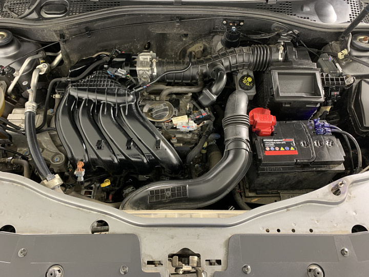 NISSAN Terrano 1.6, 2018 года, Механика, СЕРЫЙ
