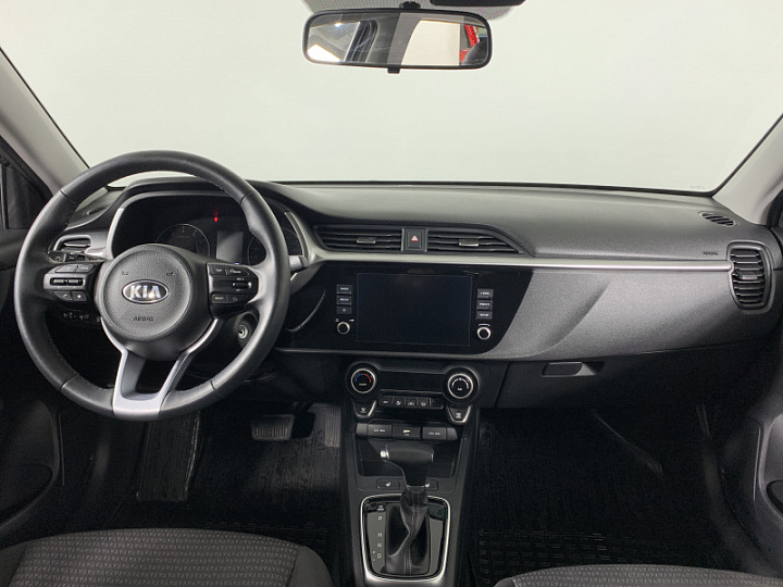 KIA Rio 1.6, 2020 года, Автоматическая, Черный металлик