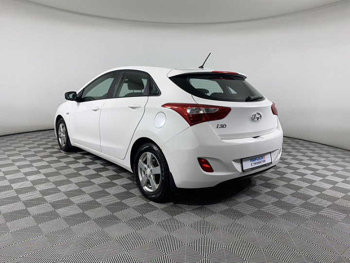 HYUNDAI i30 1.6, 2014 года, Автоматическая, БЕЛЫЙ