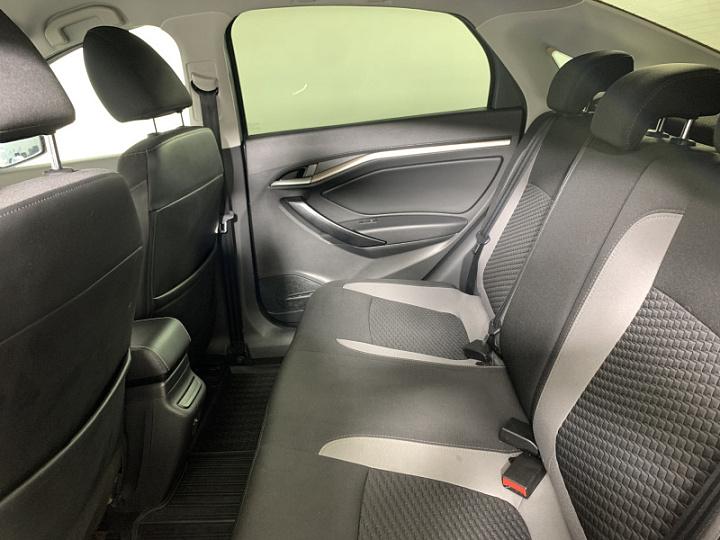 Lada Vesta 1.8, 2018 года, Робот, Серо-голубой