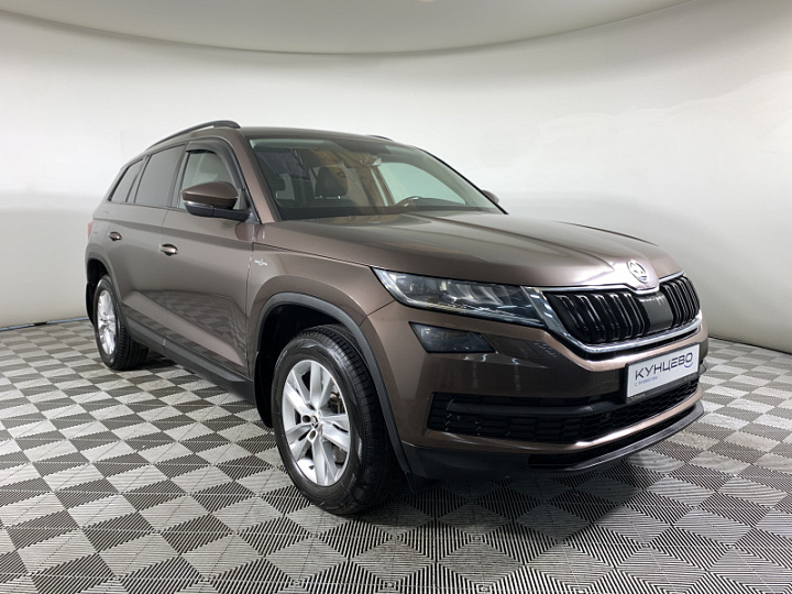 SKODA Kodiaq 2, 2018 года, Робот, КОРИЧНЕВЫЙ
