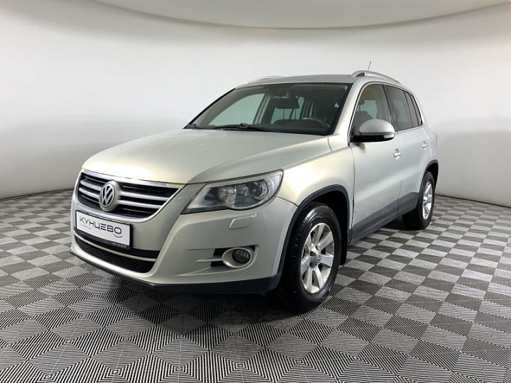 VOLKSWAGEN Tiguan 2, 2011 года, Автоматическая, Серебристо-желтый