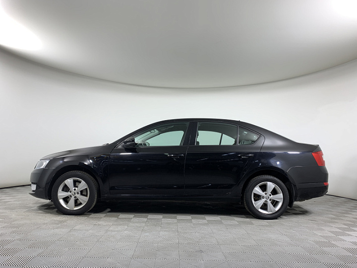 SKODA Octavia 1.8, 2017 года, Робот, ЧЕРНЫЙ