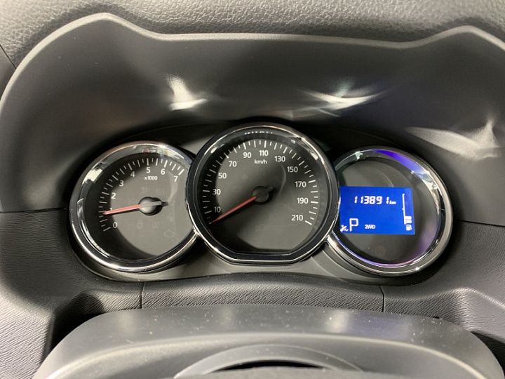 NISSAN Terrano 2, 2016 года, Автоматическая, ЧЕРНЫЙ