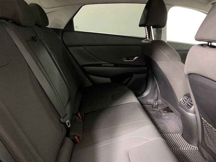 HYUNDAI Elantra 2, 2021 года, Автоматическая, СЕРЫЙ