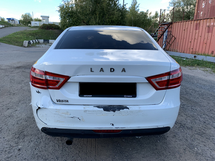 LADA (ВАЗ) Vesta 1.6, 2019 года, Механика, Белый