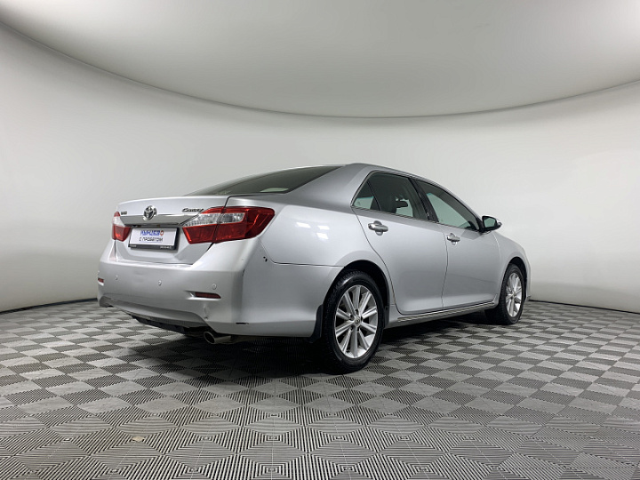 TOYOTA Camry 2.5, 2013 года, Автоматическая, Серебристый