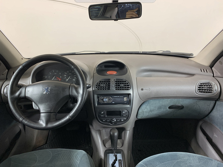 PEUGEOT 206 1.4, 2002 года, Автоматическая, ЗЕЛЕНЫЙ
