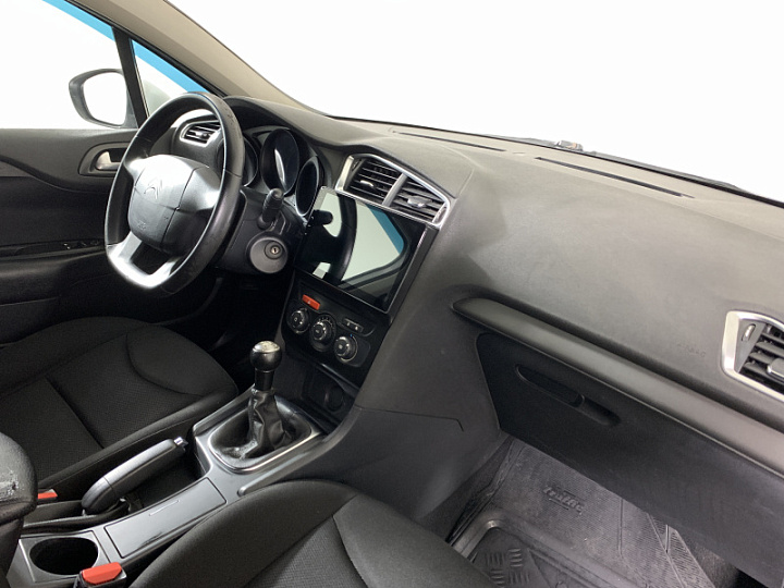 CITROEN C4 1.6, 2013 года, Механика, БЕЛЫЙ