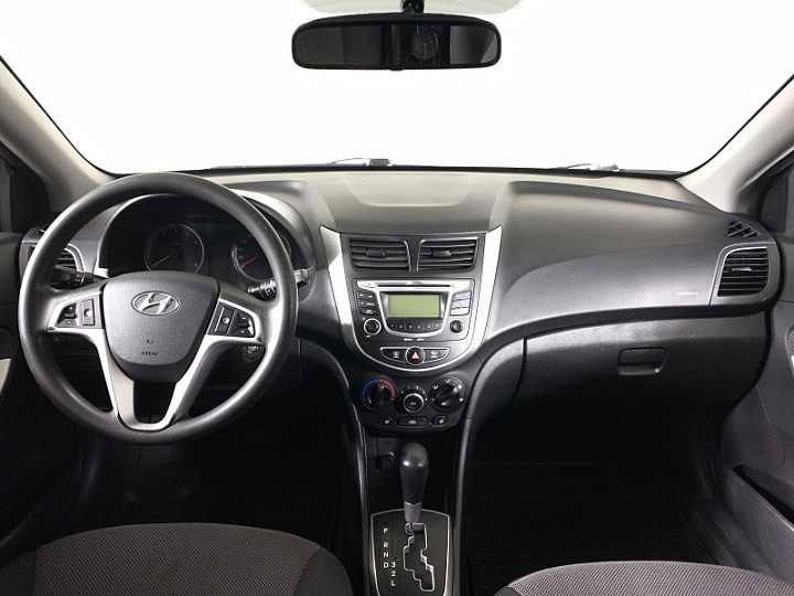 HYUNDAI Solaris 1.6, 2012 года, Автоматическая, ЧЕРНЫЙ