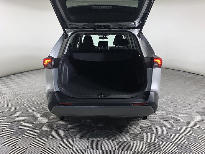 Toyota RAV4 2, 2021 года, Автоматическая, Серый