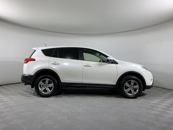 TOYOTA RAV4 2, 2015 года, Вариатор, БЕЛЫЙ