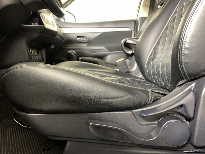 MITSUBISHI Outlander 2, 2018 года, Вариатор, БЕЛЫЙ