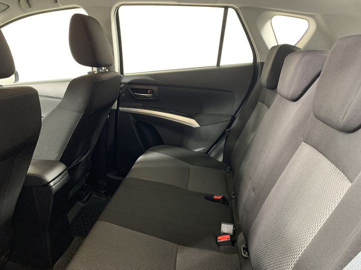 SUZUKI SX4 1.6, 2014 года, Вариатор, Серебристый