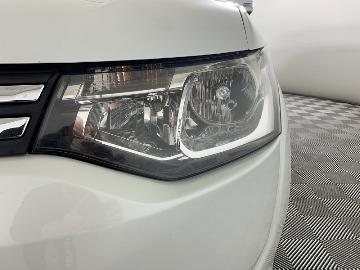 MITSUBISHI Outlander 2, 2013 года, Вариатор, БЕЛЫЙ