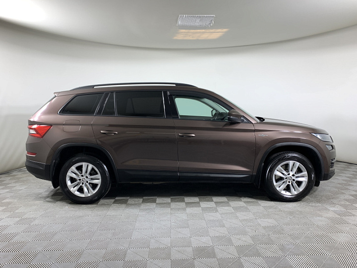 SKODA Kodiaq 2, 2018 года, Робот, КОРИЧНЕВЫЙ