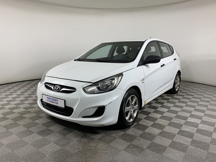 HYUNDAI Solaris 1.6, 2011 года, Механика, БЕЛЫЙ